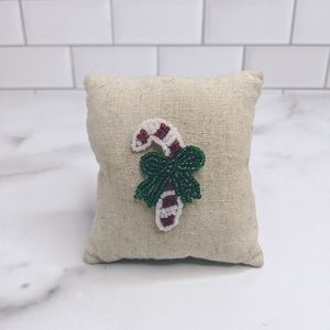 Christmas candy cans beaded pin brooch